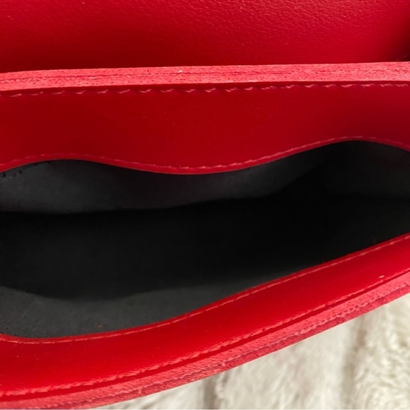 Topshop Vibrant Red Crossbody Bag with Adjustable Strap - Picture 9 of 10